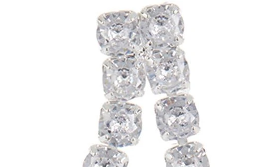 商品Tasha|Crystal Drop Earrings,价格¥28,第3张图片详细描述