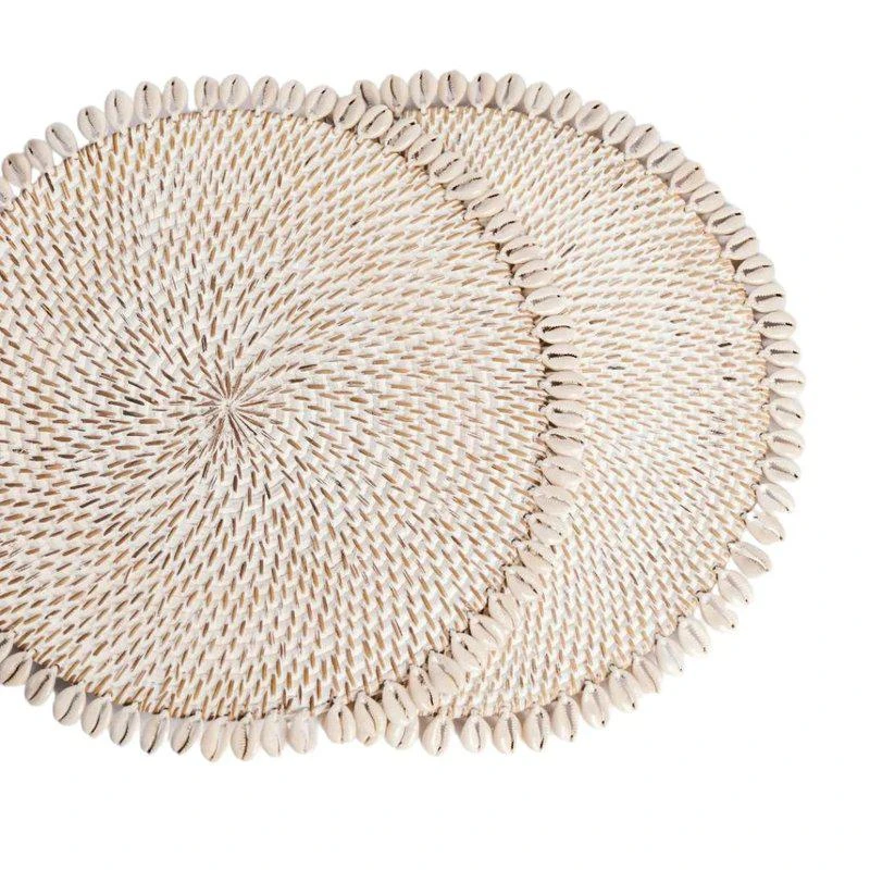 商品BEACH HAUS|White Wash Rattan Placemat with Cowrie Shell Set of 4,价格¥898,第2张图片详细描述