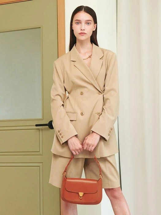 商品Coccinelle|Beat Hobo Bag (Camel),价格¥2188,第3张图片详细描述
