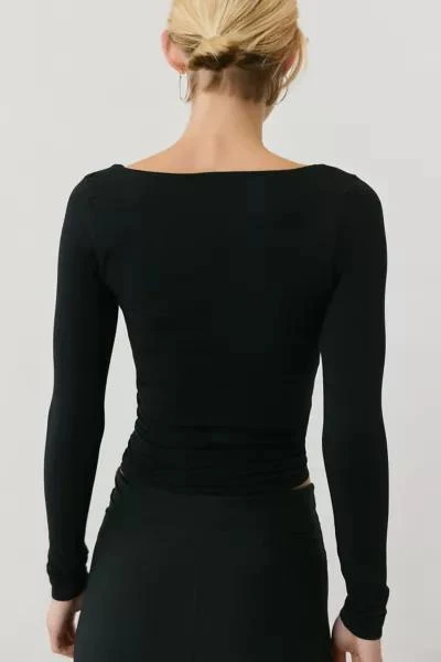 商品Out From Under|Out From Under Ruby Square Neck Long Sleeve Cropped Tee,价格¥292,第4张图片详细描述