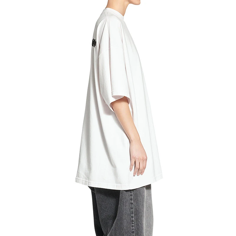 商品Balenciaga|【预售3-7天】Balenciaga/巴黎世家 22年秋冬新款 Strike 1917系列 女士灰白色纯棉短袖T恤694576TMVJ60980,价格¥4190,第6张图片详��细描述