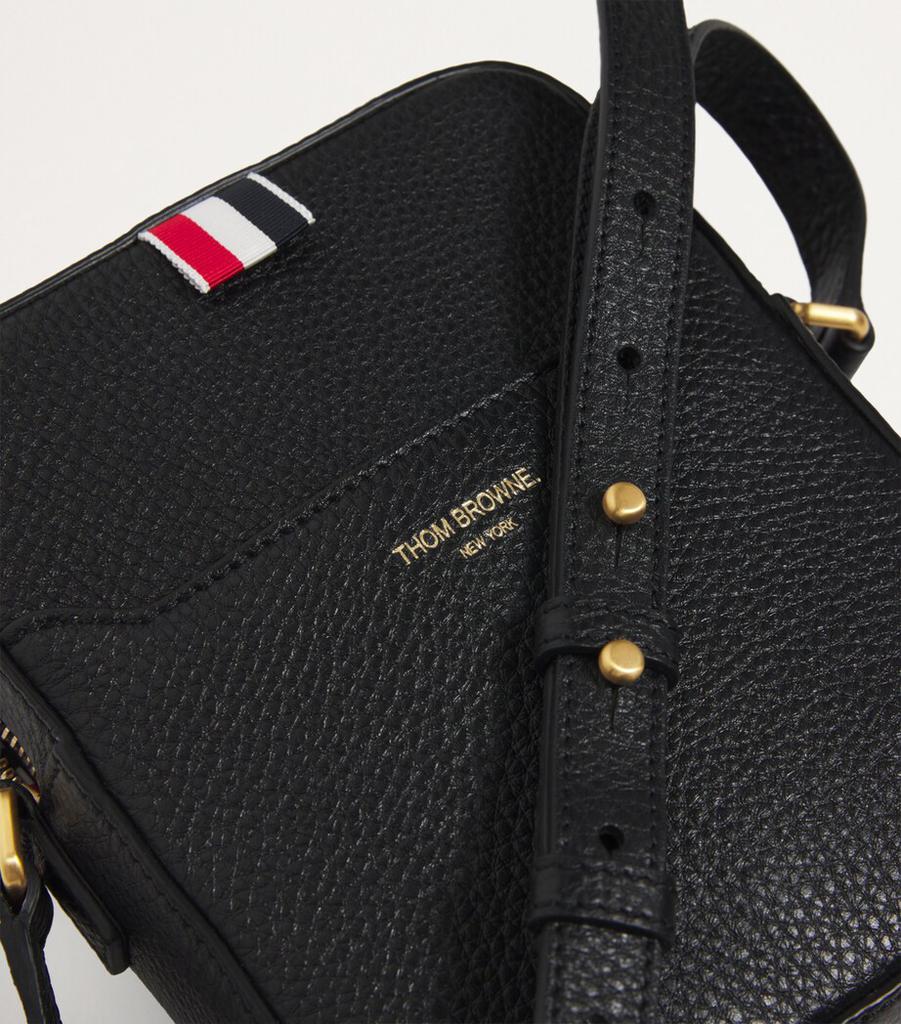 BLACK FLEECE 、thom browneボストンバッグ Thom Browne MR. THOM バッグ ブラック ぺブルグレインレザー