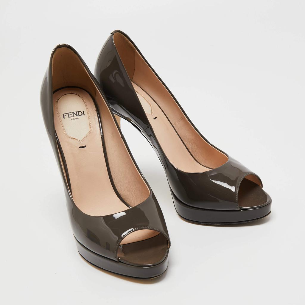商品[二手商品] Fendi|Fendi Grey Patent Leather Peep Toe Pumps Size 37,价格¥3273,第6张图片详细描述