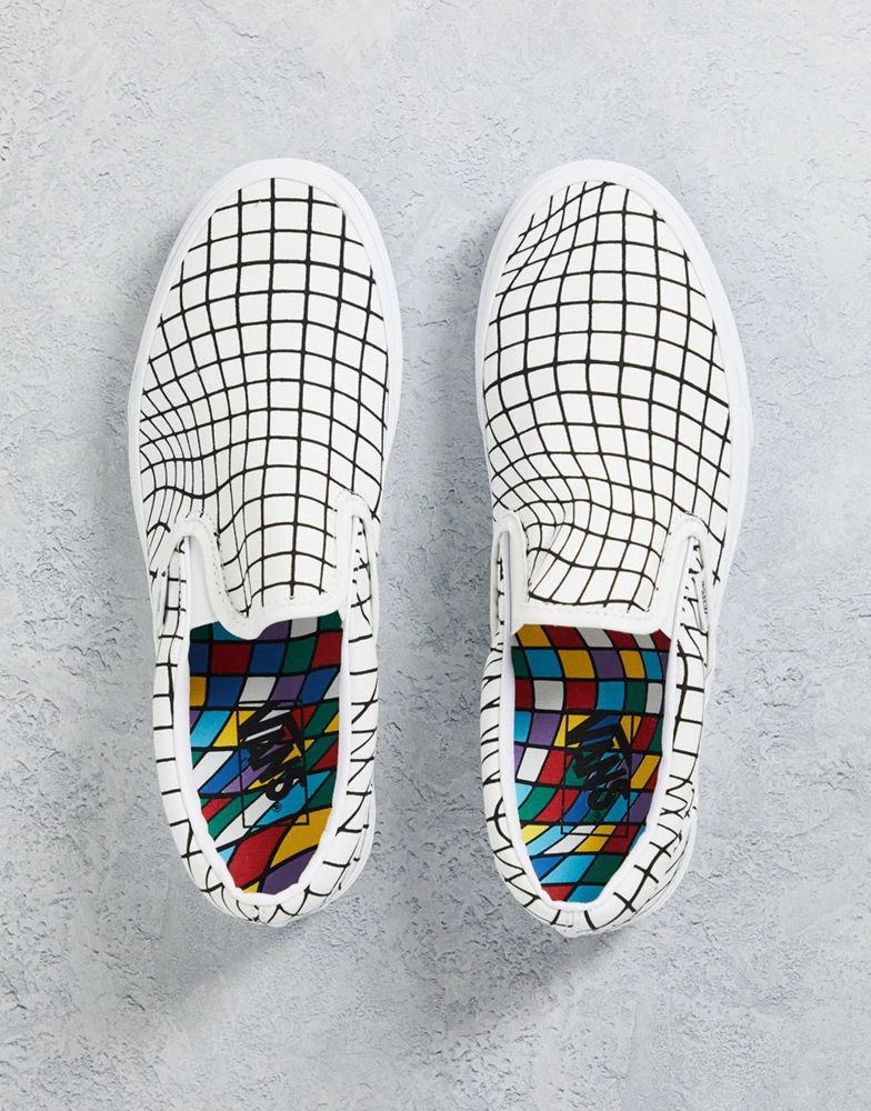 商品Vans|Vans Slip-On U-Paint Warp Checkerboard trainers in white,价格¥515,第3张图片详细描述