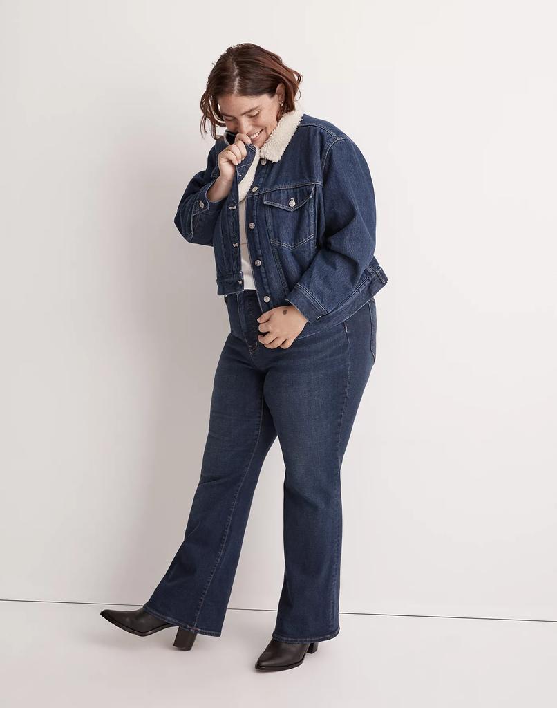 商品Madewell|The Plus Cropped Oversized Trucker Jean Jacket: Sherpa Collar Edition,价格¥838,第4张图片详细描述