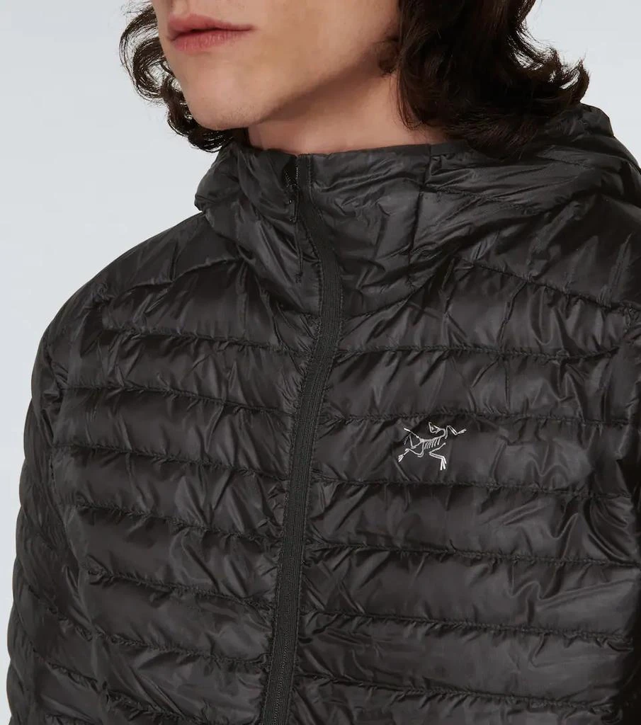 商品Arc'teryx|男款 始祖鸟 Cerium 超轻量 户外连帽羽绒服,价格¥3029,第5张图片详细描述