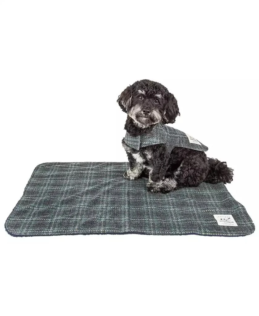 2-in-1 Windowpane Plaided Dog Jacket with Matching Reversible Dog Mat 商品