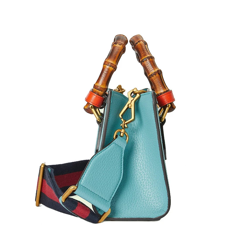 商品Gucci|【包税】GUCCI/古驰 22新款Diana系列 女士迷你浅蓝色皮革竹�节提手配可拆卸肩带单肩斜跨手提托特包702732U3ZDT4377,价格¥22385,第5张图片详细描述