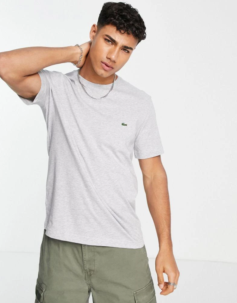 商品Lacoste|Lacoste t-shirt with croc in grey,价格¥421,第1张图片