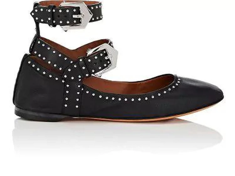 商品Givenchy|Elegant Line Studded Suede Flats,价格¥2521,第1张图片