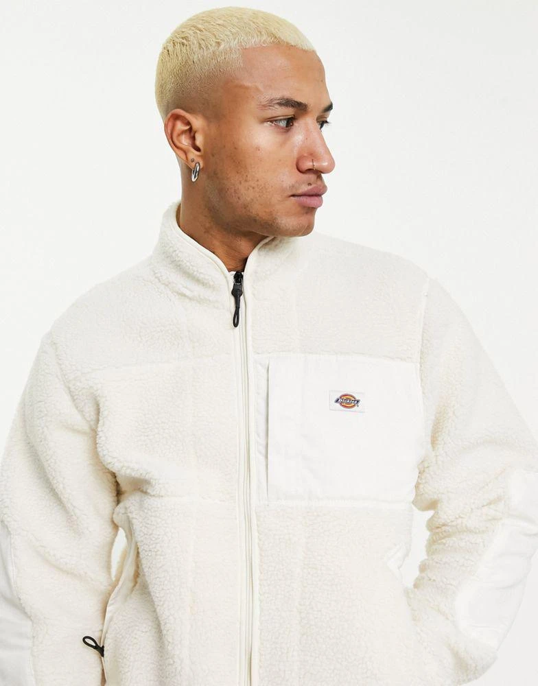 商品DICKIES|Dickies Red Chute Sherpa fleece in off white ,价格¥392,第3张图片详细描述