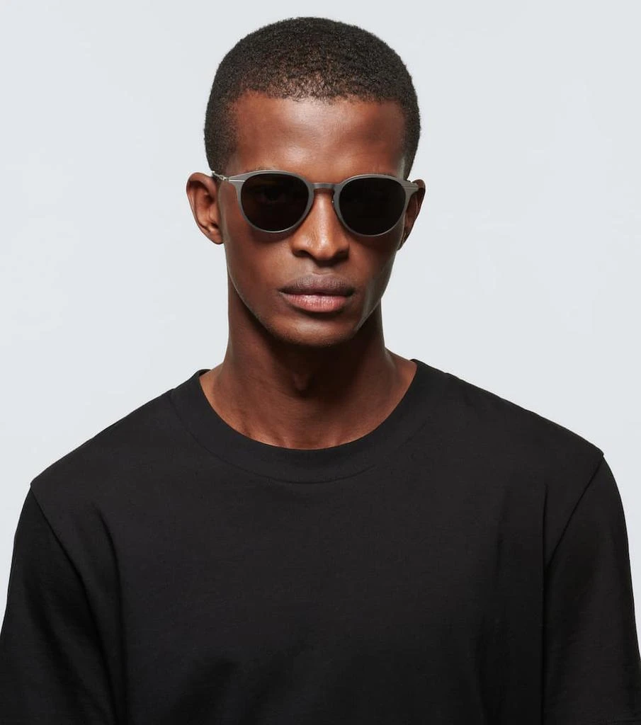 商品Dior|DiorEssential RU板材太阳镜,价格¥3784,第3张图片详细描述