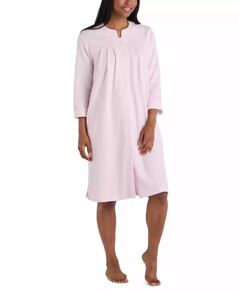 商品Miss Elaine|Plus Size Embroidered Waffle-Knit Grip Robe,价格¥140,第1张图片