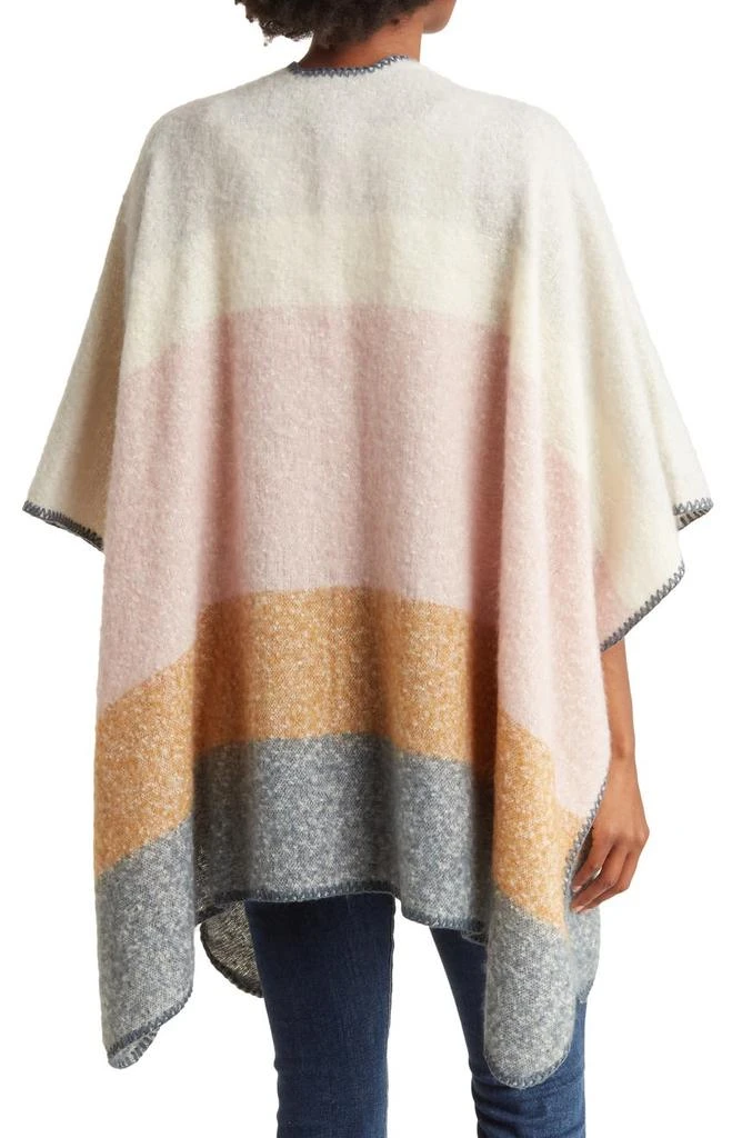 商品Vince Camuto|Colorblock Stripe Brushed Topper,价格¥184,第2张图片详细描述