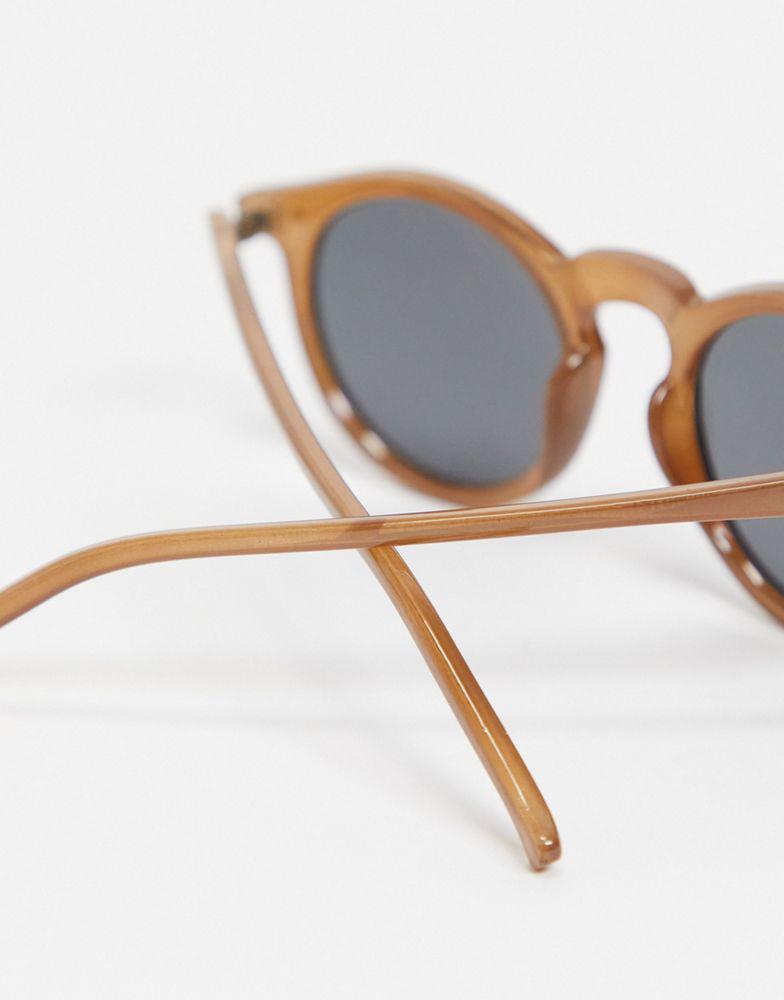 ASOS DESIGN retro round sunglasses with brown frame商品第4张图片规格展示