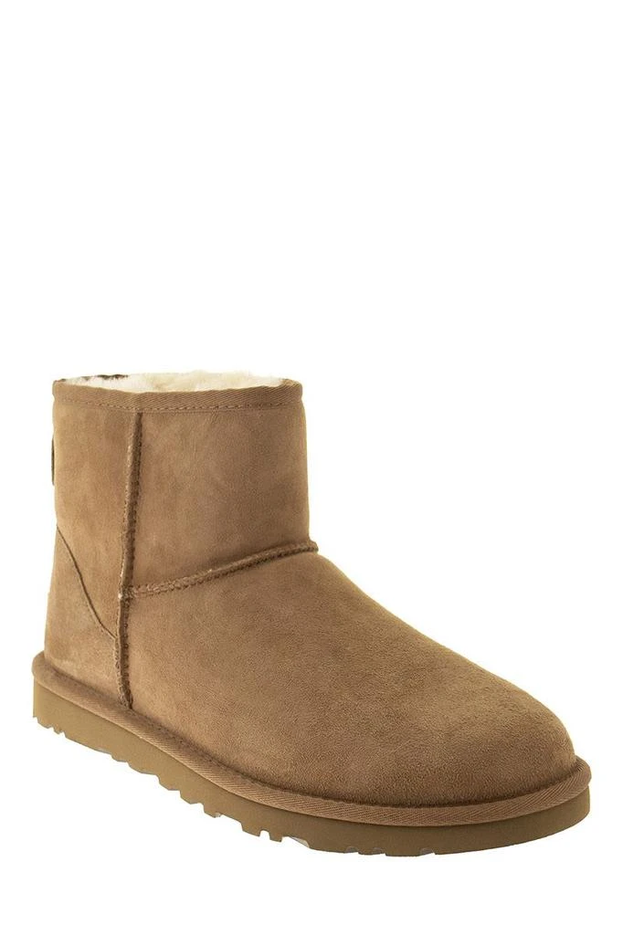 商品UGG|UGG MINI CLASSIC - Boots,价格¥1428,第2张图片详细描述