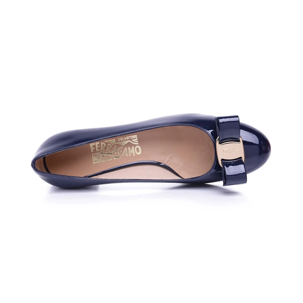 Salvatore Ferragamo 菲拉格慕 女士藏蓝色光面牛皮粗跟鞋低跟鞋 0539449-NP-C-O-BL 商品