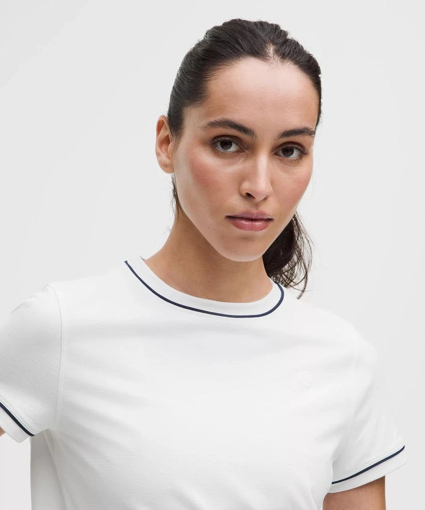 商品Lululemon|Crewneck Tennis Short-Sleeve Shirt,价格¥275,第4张图片详细描述