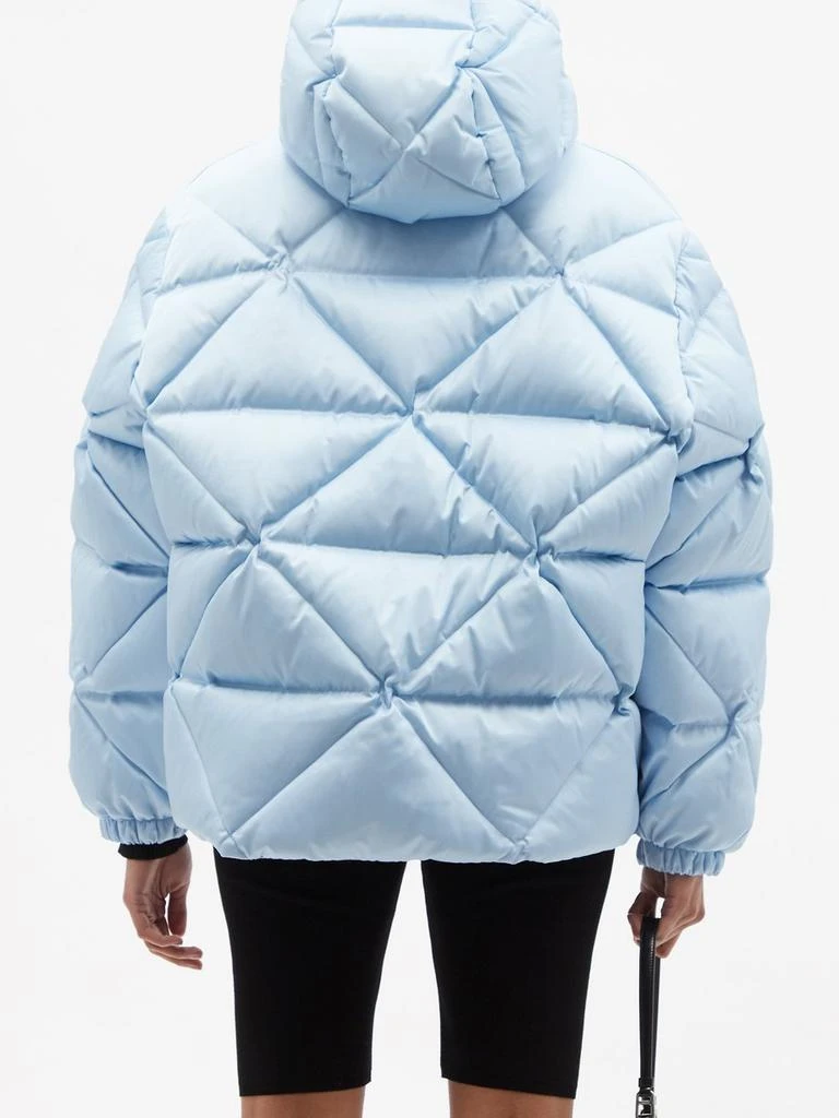 商品Prada|Hooded quilted down Re-Nylon jacket,价格¥9785,第5张图片详细描述