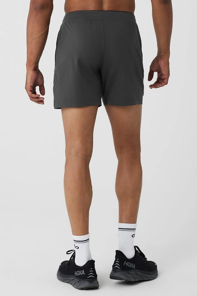 商品Alo|Conquer React Performance Short - Anthracite,价格¥510,第2张图片详细描述