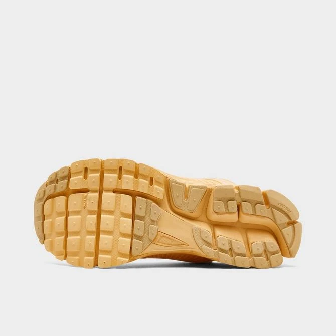Men's Nike Zoom Vomero 5 Casual Shoes 商品