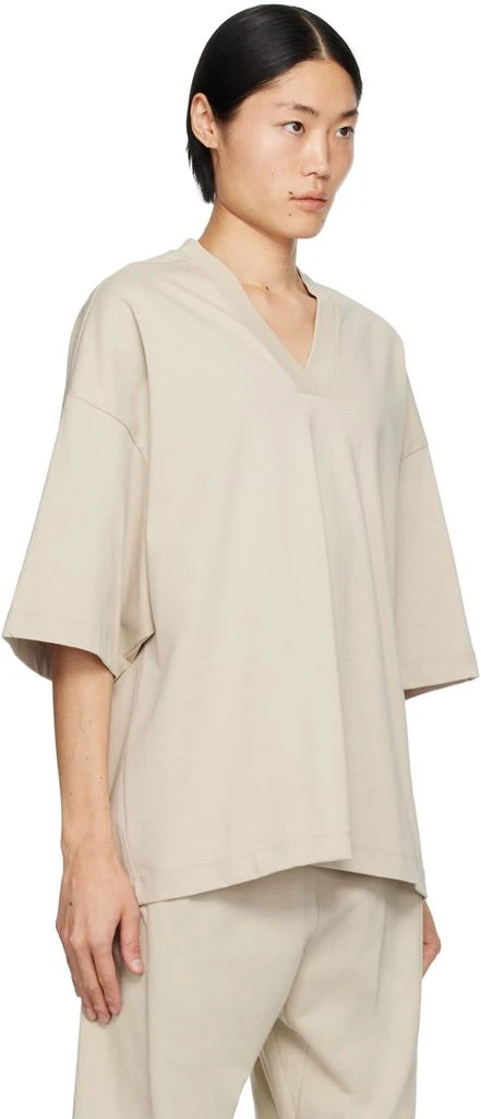 商品Fear of god|Taupe V-Neck T-Shirt,价格¥1436,第2张图片详细描述