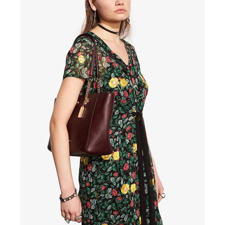 商品Coach|金属链拖特包,价格¥2184,第2张图片详细描述