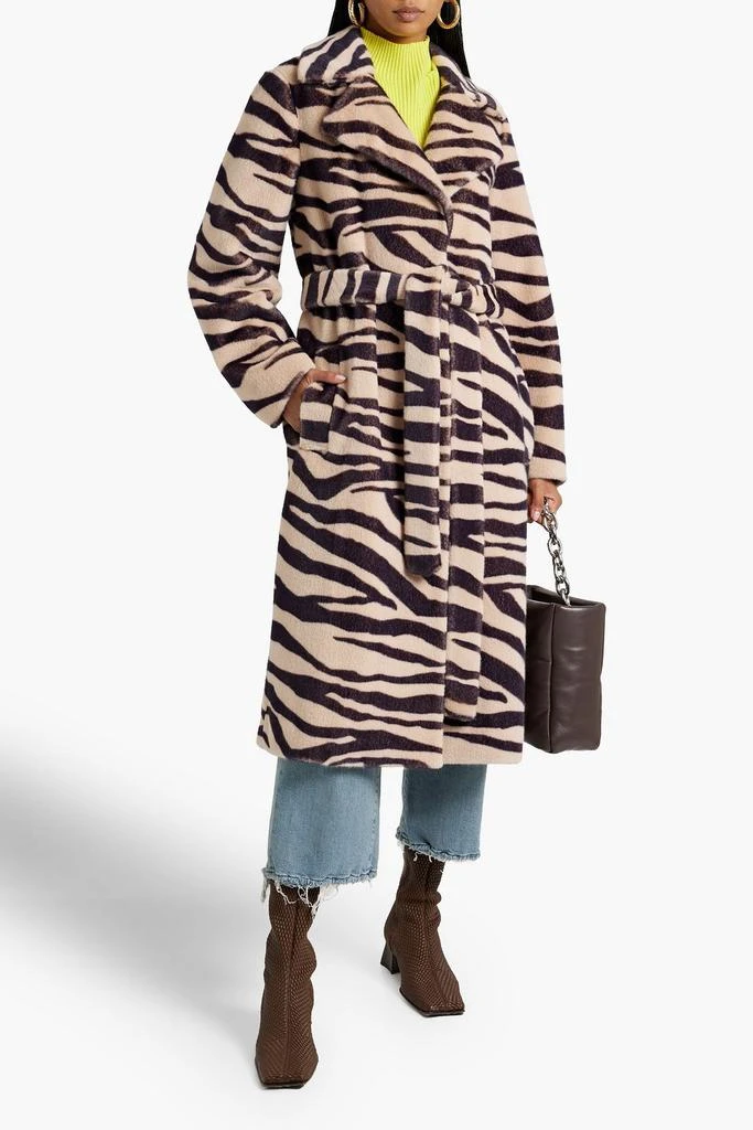 商品STAND STUDIO|Winnie belted zebra-print faux fur coat,价格¥1394,第2张图片详细描述