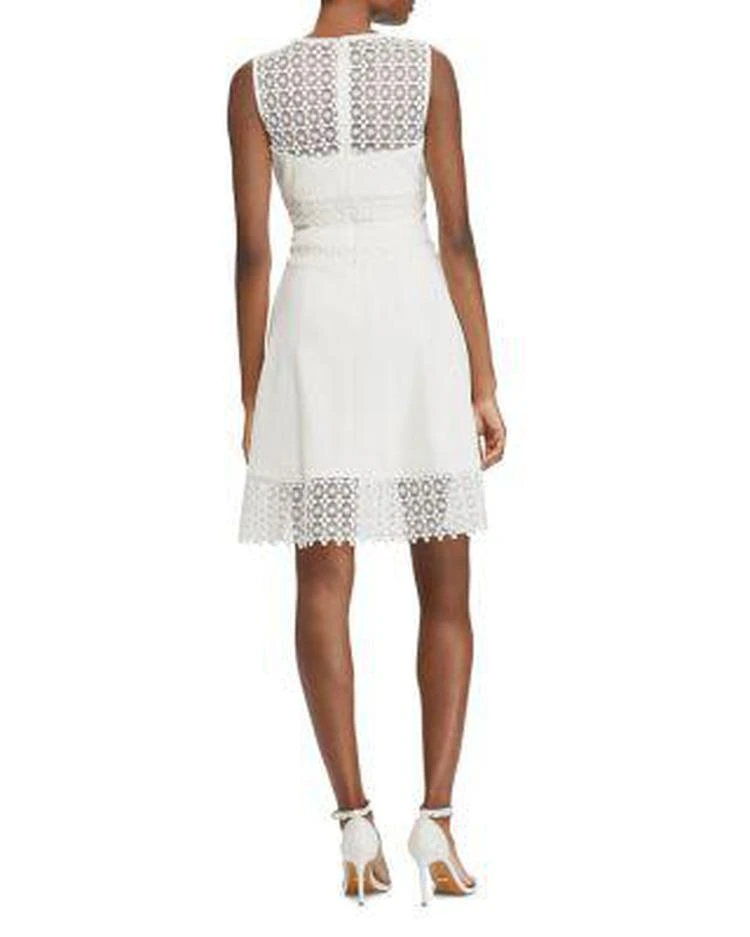 商品Ralph Lauren|Lace-Inset Crepe Dress,价格¥349,第2张图片详细描述