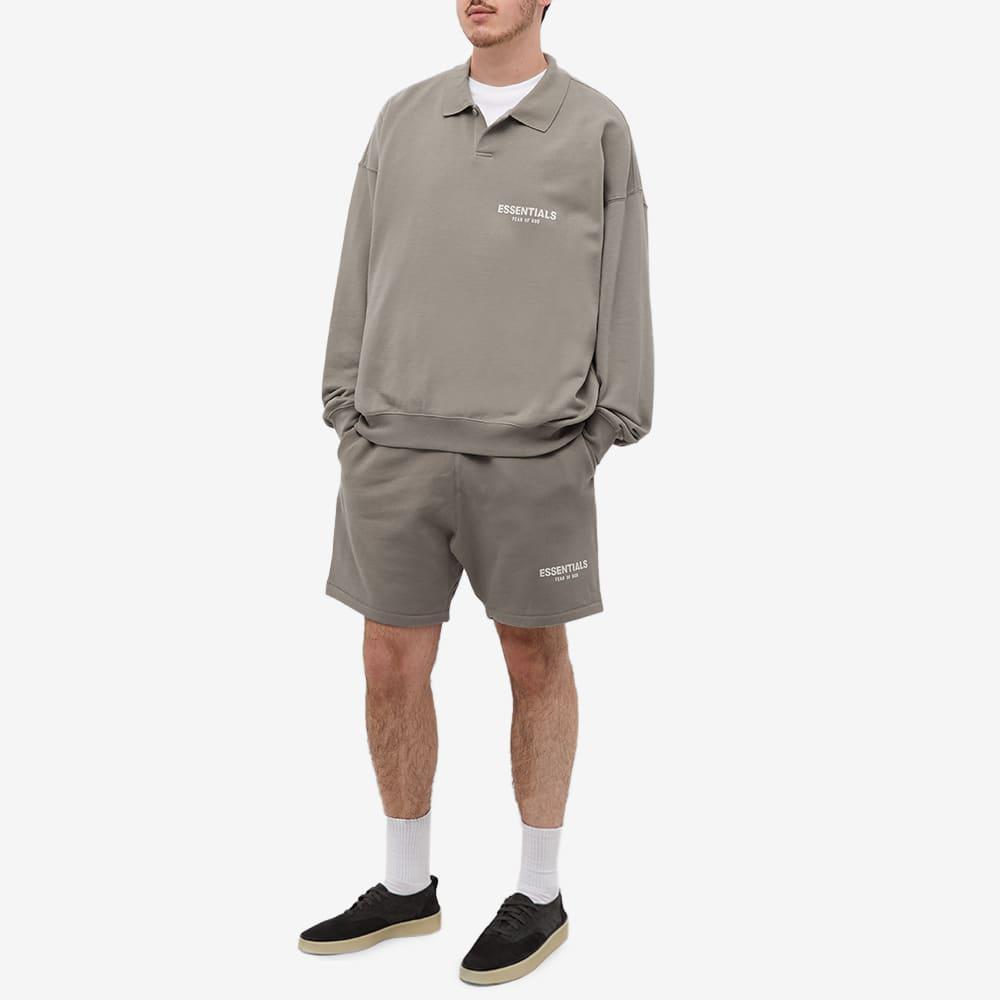 商品Essentials|Fear of God ESSENTIALS Logo Sweat Short - Desert Taupe,价格¥662,第6张图片详细描述