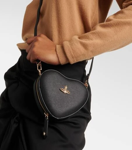 商品Vivienne Westwood|Heart Mini faux leather crossbody bag,价格¥1909,第2张图片详细描述