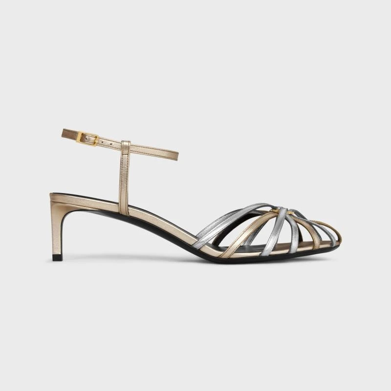 商品Celine|【预售3-7天】CELINE赛琳 女士金色/银色小牛皮凉鞋,价格¥7483,第1张图片