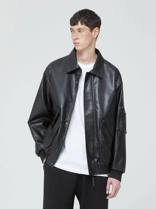 商品V2|8032 Oversized Vegan Leather Vintage Bomber Jacket Black,价格¥846,第3张图片详细描述