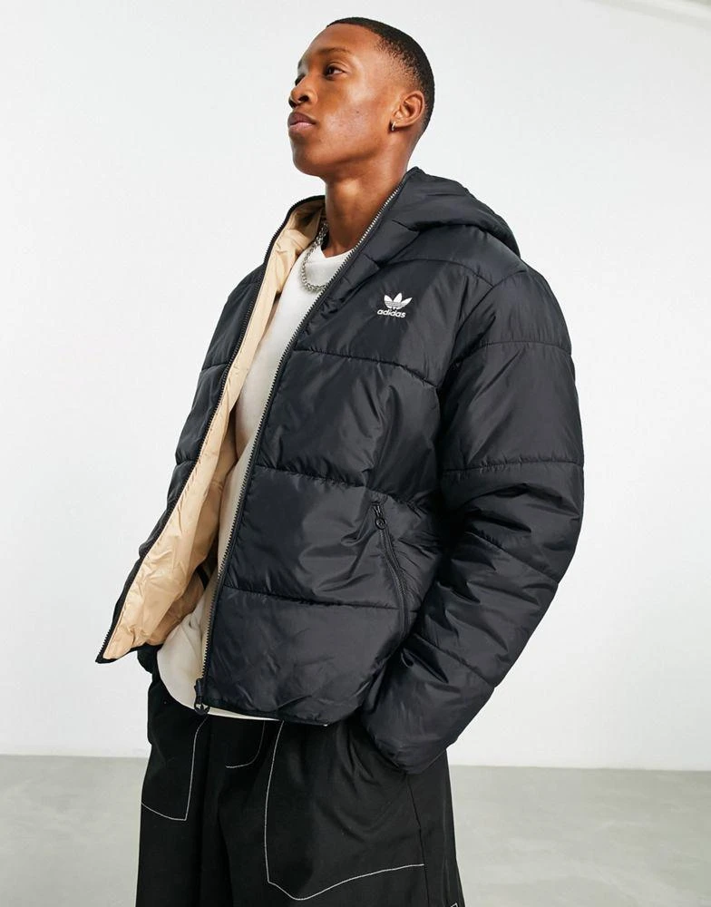 商品Adidas|adidas Originals trefoil logo reversible puffer jacket in black and sand,价格¥829,第1张图片