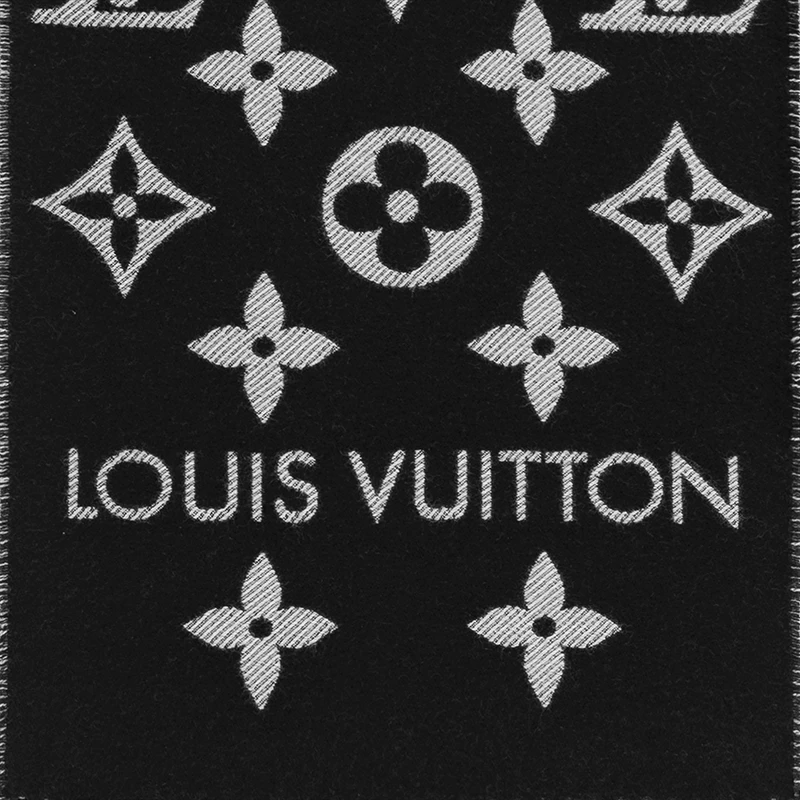 Louis Vuitton/路易威登 秋冬新款 LV ESSENTIAL系列 女士黑色纯羊毛老花印花流苏围巾M77853 商品