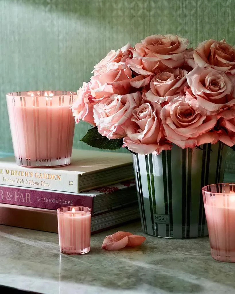 商品NEST New York|43.7 oz. Himalayan Salt & Rosewater Luxury Candle,价格¥1484,第3张图片详细描述