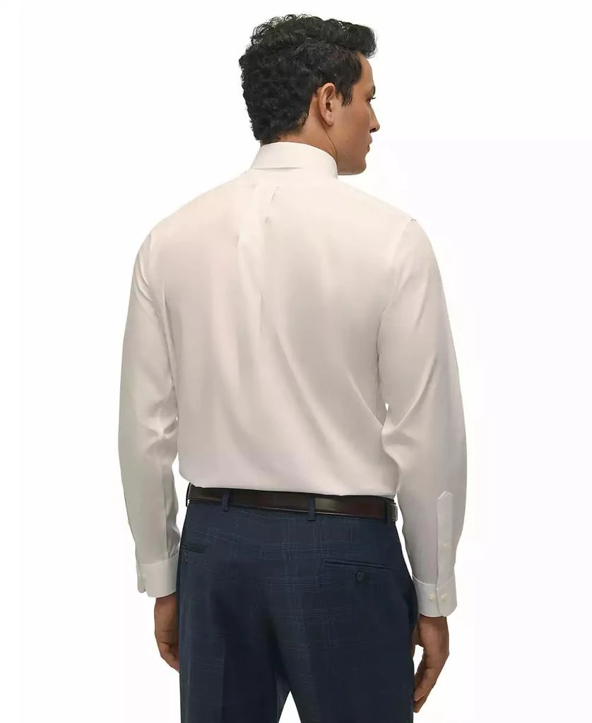 商品Brooks Brothers|Men’s Regular Fit Non-Iron Polo Button-Down Collar Solid Pinpoint Dress Shirt,价格¥461,第2张图片详细描述