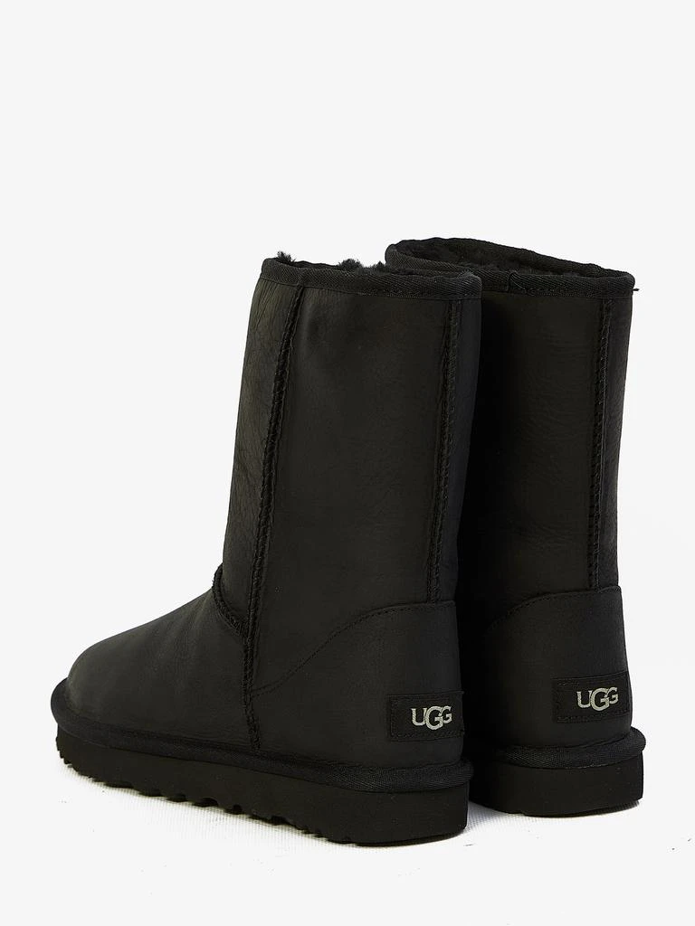 商品UGG|Classic Short Leather Ugg,价格¥1151,第4张图片详细描述