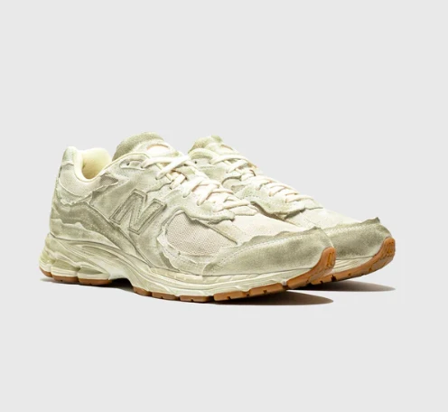 商品New Balance|男款 新百伦 2002R Distressed 做旧休闲鞋 ,价格¥1349,第1张图片