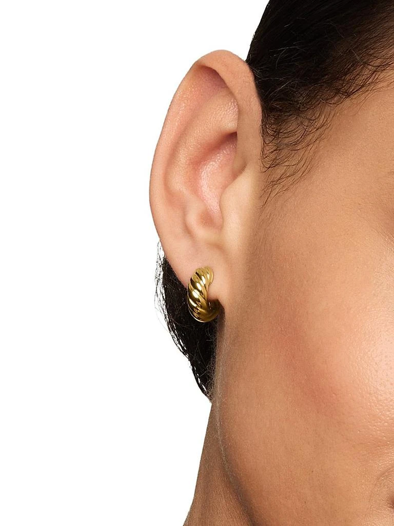 商品David Yurman|Sculpted Cable Hoop Earrings in 18K Yellow Gold, 14.4MM,价格¥16643,第2张图片详细描述