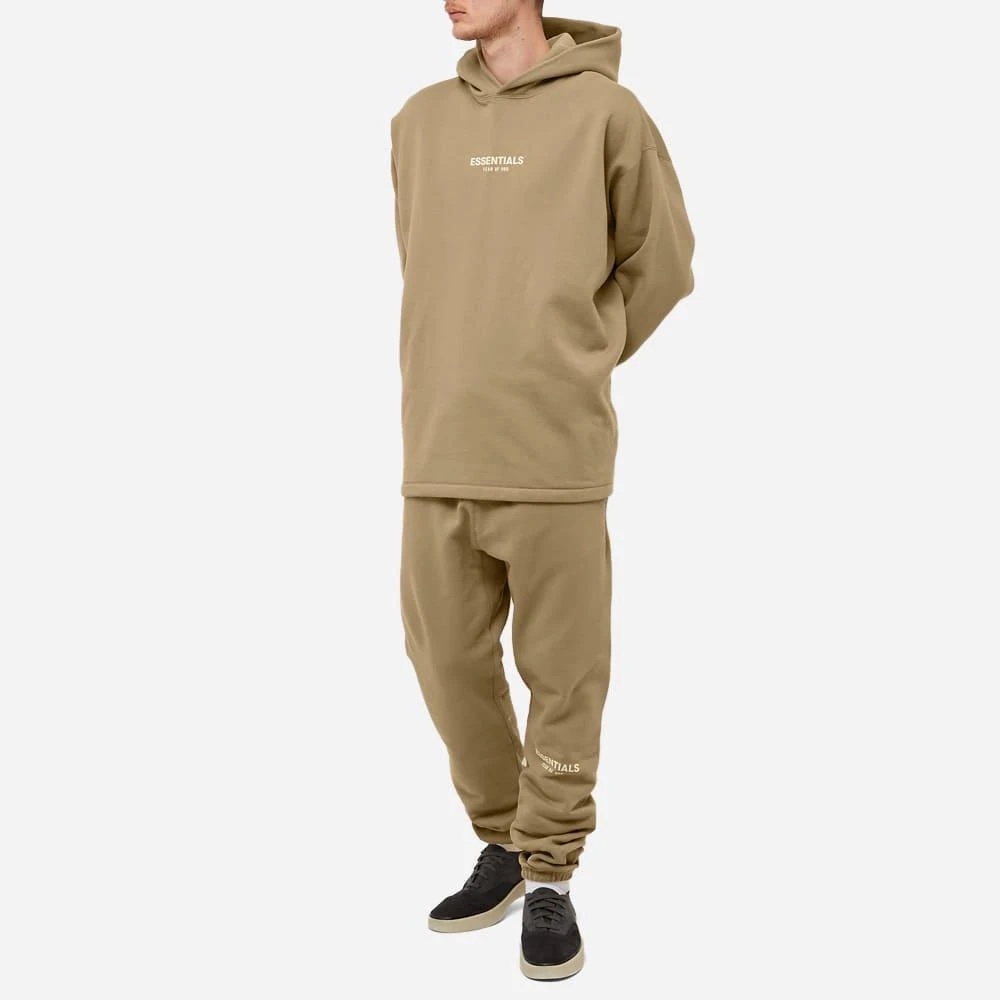 商品Essentials|Fear of God ESSENTIALS Logo Relaxed Hoody - Oak,价格¥566,第4张图片详细描述