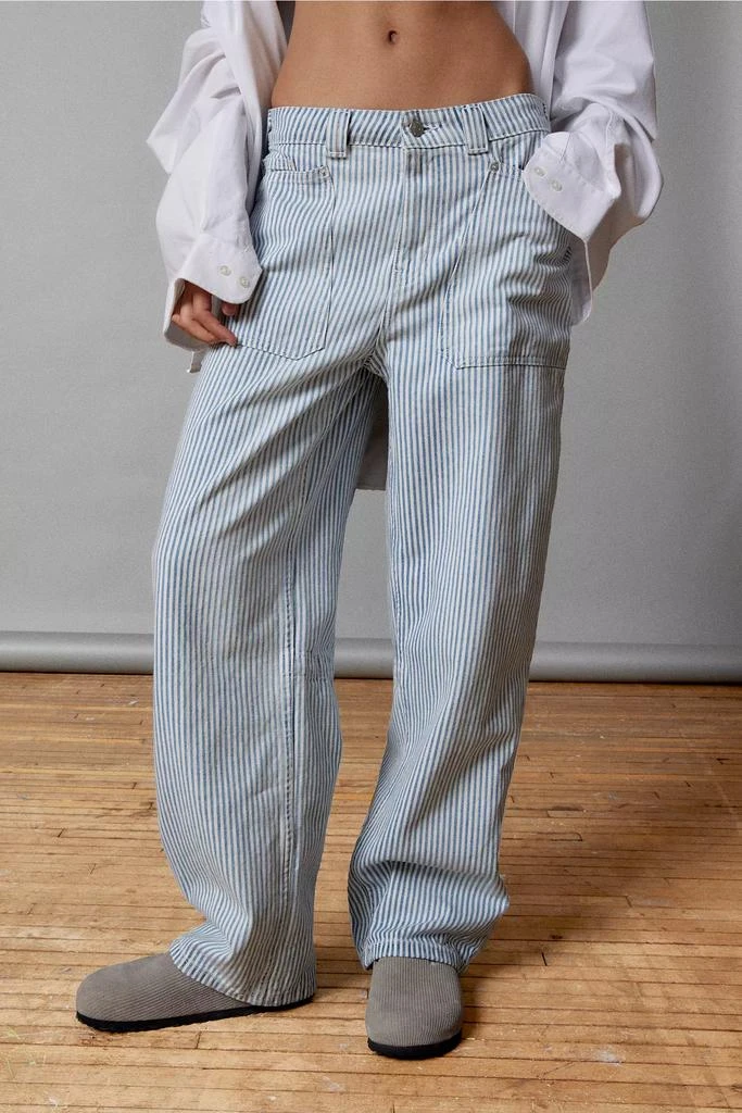 商品BDG|BDG Bella Baggy Patch Pocket Jean,价格¥700,第2张图片详细描述