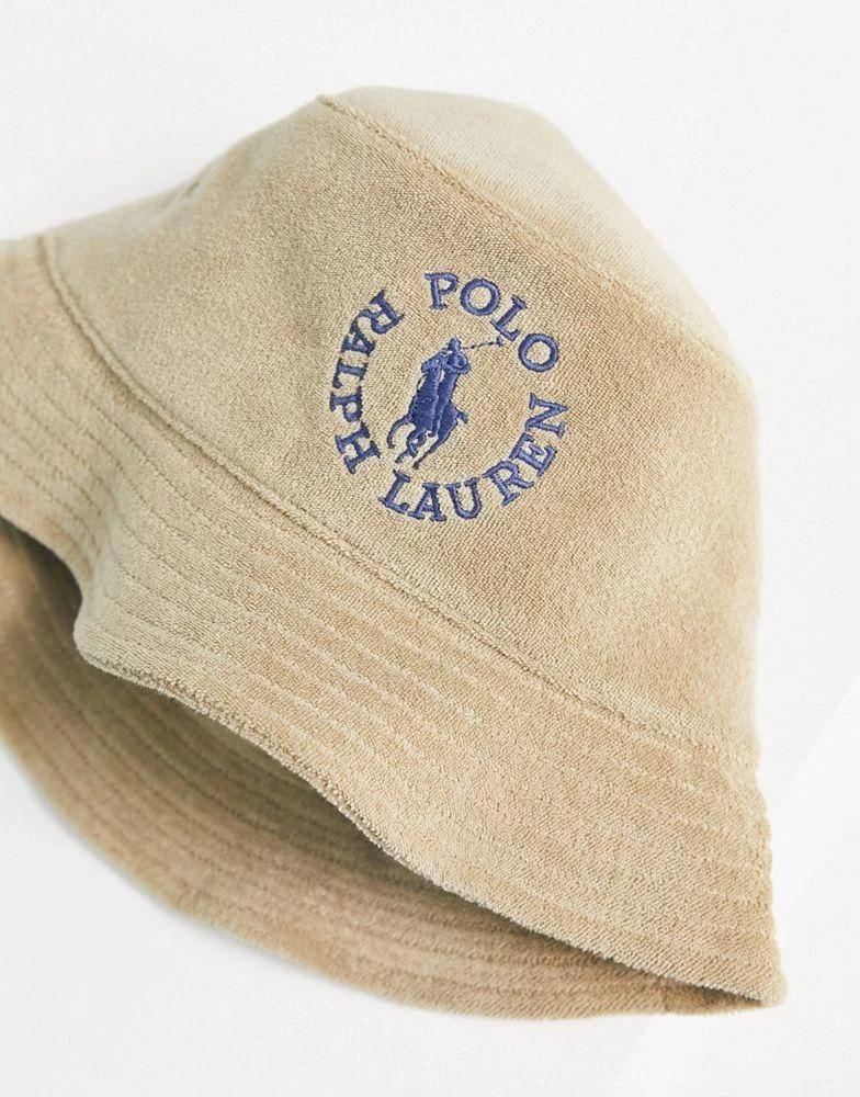 商品Ralph Lauren|Polo Ralph Lauren x ASOS exclusive collab bucket hat with circle logo in tan,价格¥273,第4张图片详细描述