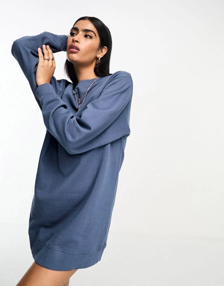 商品ASOS|ASOS DESIGN oversized mini sweatshirt dress in blue,价格¥178,第4张图片详细描述