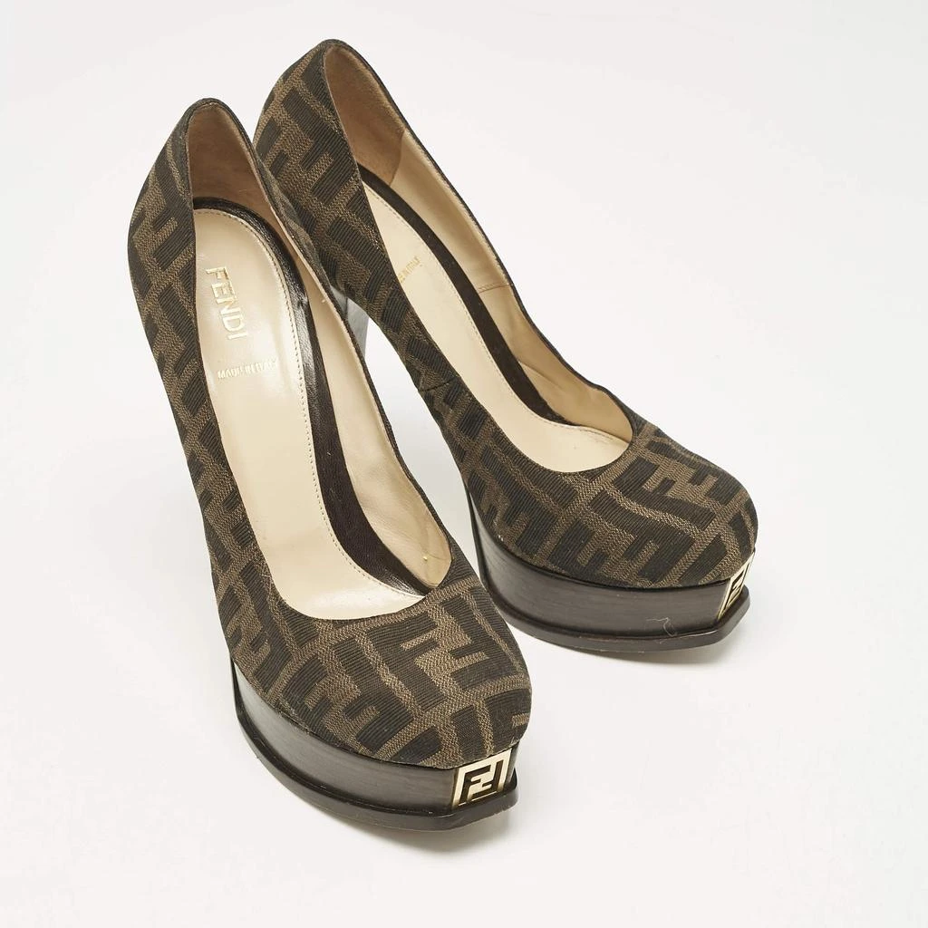 商品[二手商品] Fendi|Fendi Brown Zucca Canvas Fendista Platform Pumps Size 39,价格¥1526,第4张图片详细描述