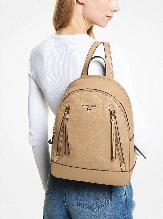 商品Michael Kors|Brooklyn Medium Pebbled Leather Backpack,价格¥1174,第4张图片详细描述