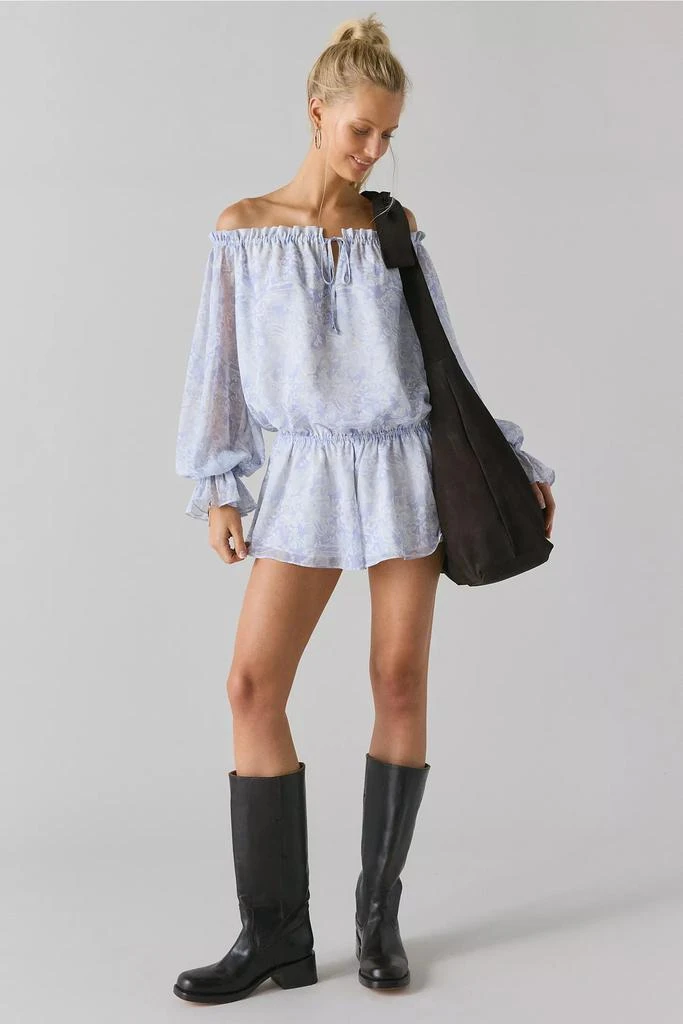 商品Kimchi Blue|Kimchi Blue Penelope Blouson Chiffon Off-The-Shoulder Romper,价格¥185,第1张图片