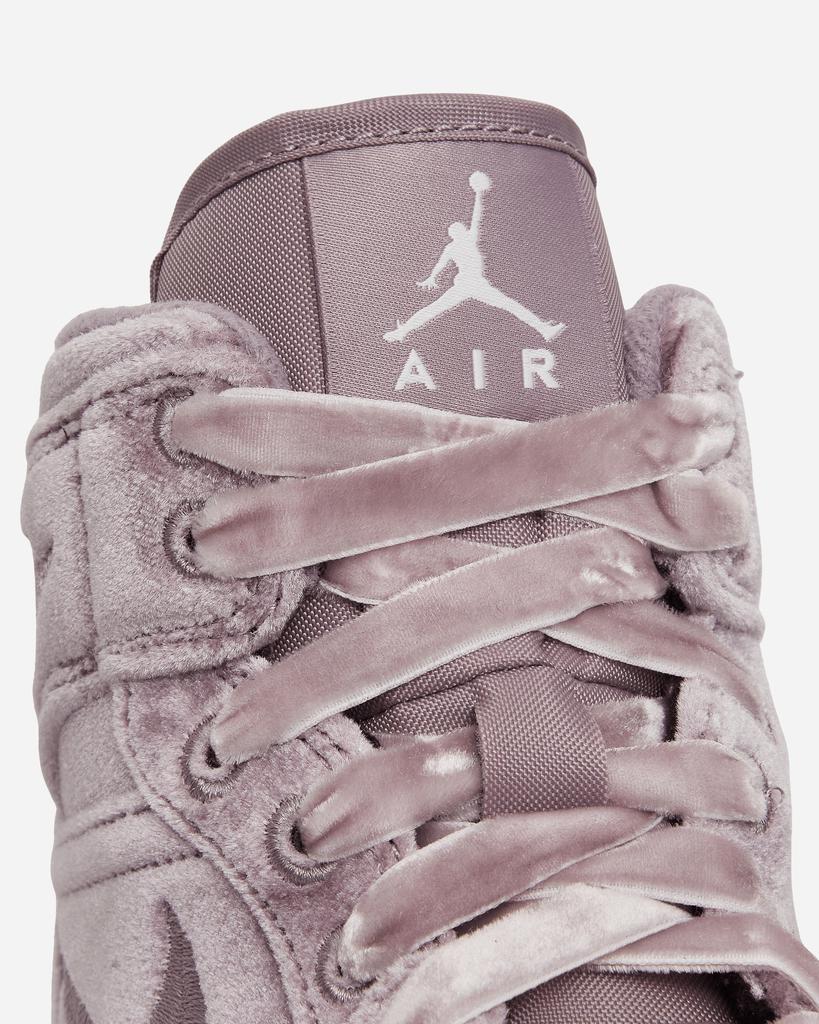 WMNS Air Jordan 1 Mid SE Sneakers Purple Smoke商品第7张图片规格展示