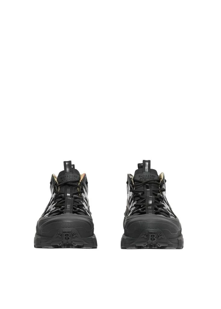 商品Burberry|Nylon and patent leather arthur sneakers,价格¥6809,第4张图片详细描述