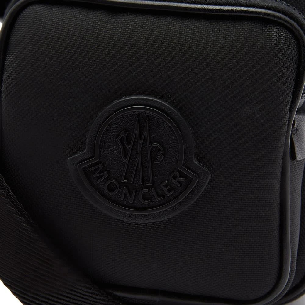 商品Moncler|Moncler Yehor Cross Body Bag,价格¥5631,第2张图片详细描述